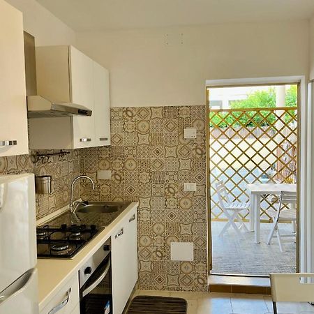 Mini Villino Ladispoli Centro Mare Apartman Kültér fotó