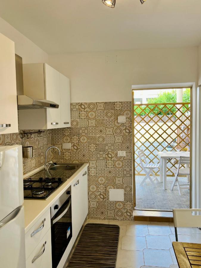 Mini Villino Ladispoli Centro Mare Apartman Kültér fotó